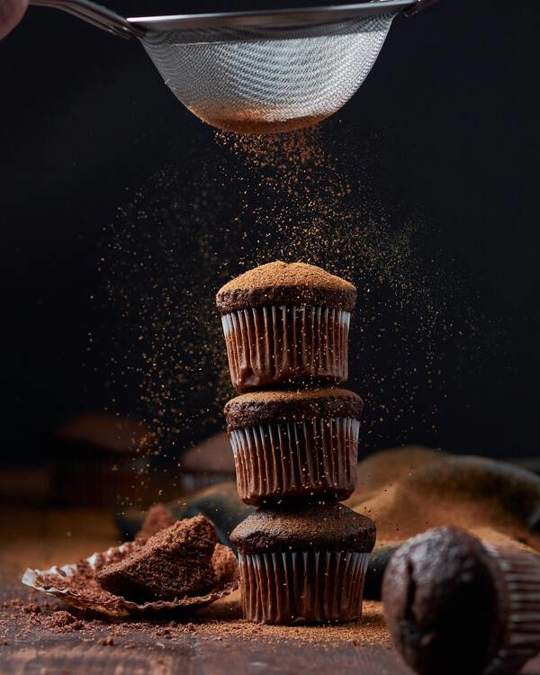 cokoladni muffini s komadicima cokolade