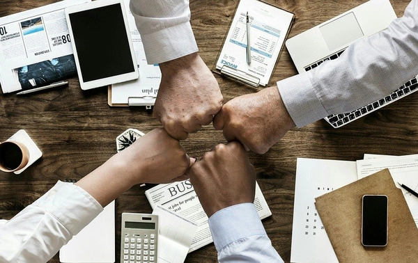 5 savjeta kako izabrati poklone za poslovne partnere