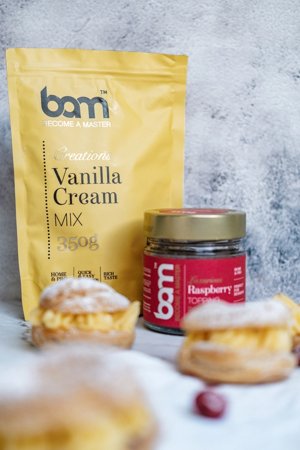 Paket Torta od vanilije s malinama