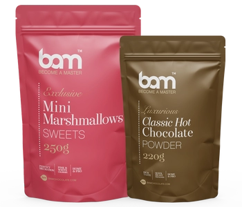 Set klasične vruće čokolade i ružičastih marshmallowa