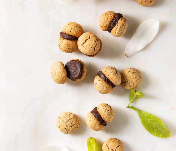 baci di dama kolacici (zenski poljupci)