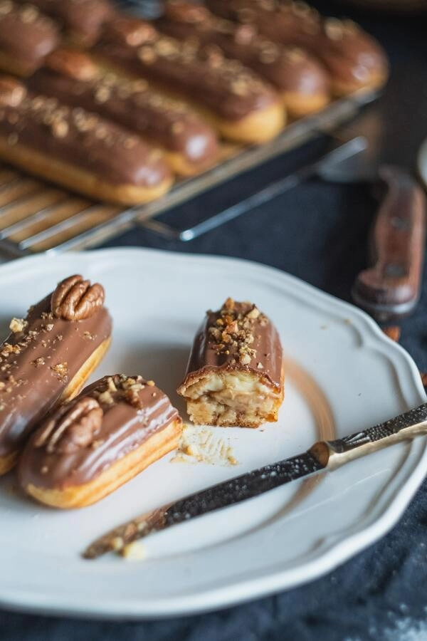 eklersi s karameliziranom bananastom kremom