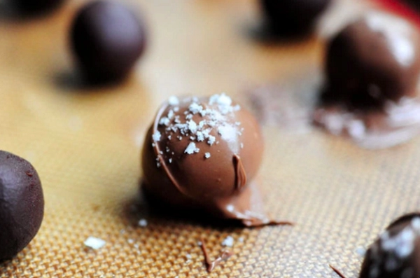 recept: cokoladni trufflesi s morskom soli