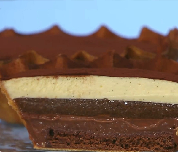masterchef sacher kolac s ganacheom od tamnog piva i mascarpone kremom s vanilijom